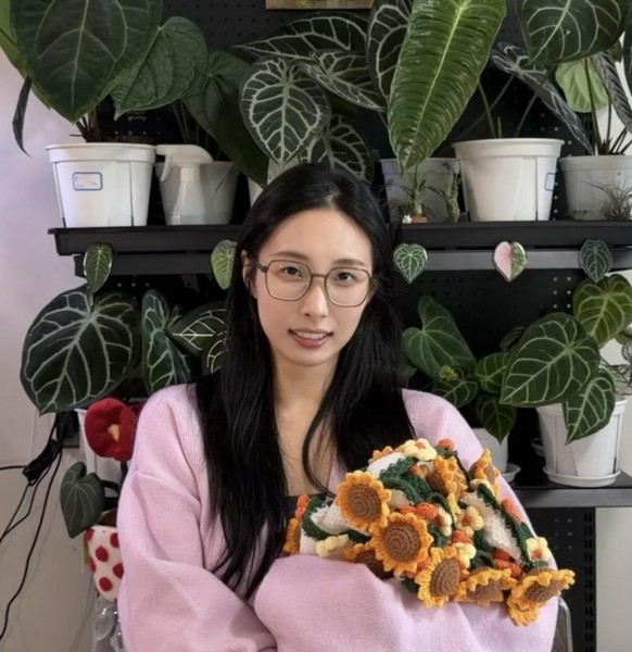 Yaofei Duan